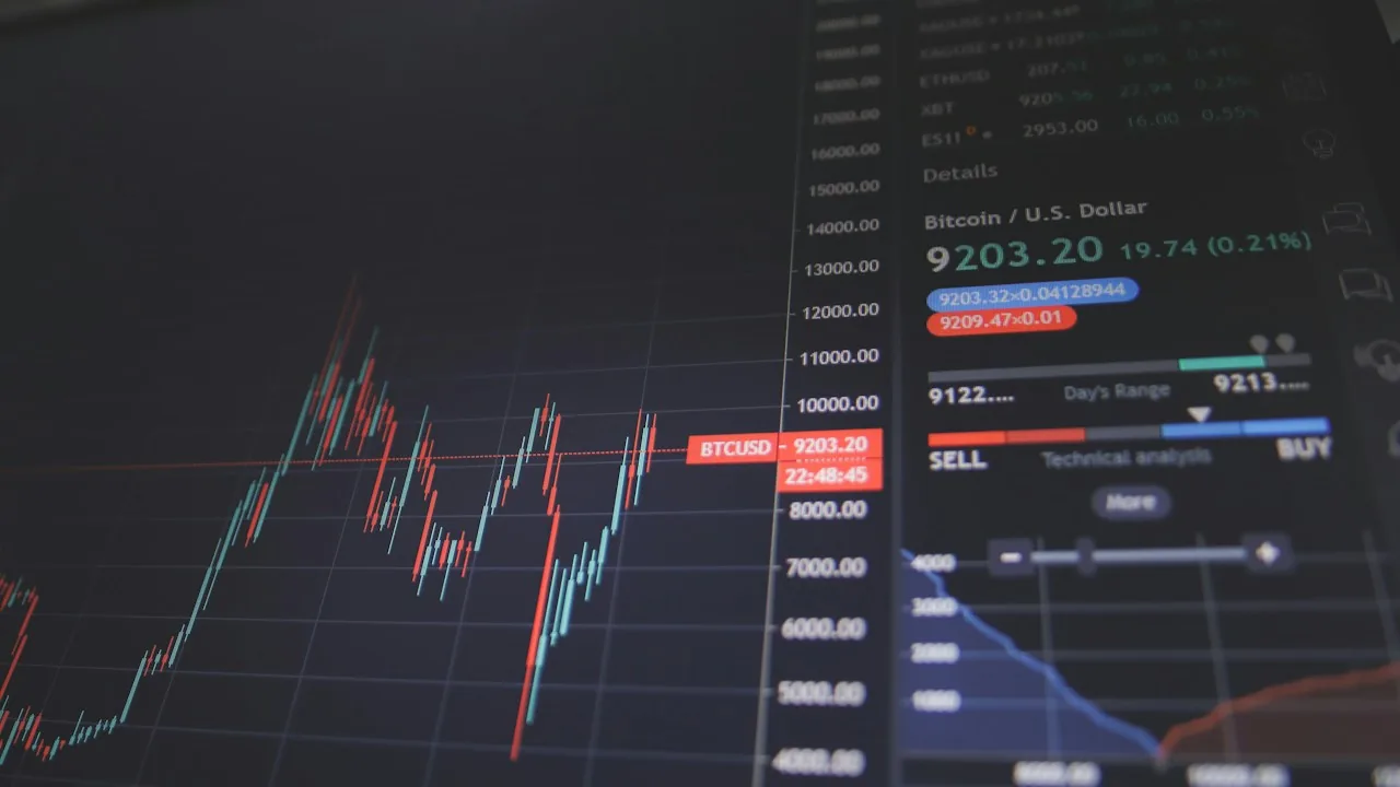 Bitcoin'de Tarihi Zirve: Türk Lirası Bazında 4 Milyona Dayandı